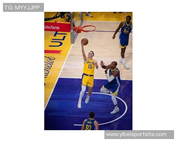 克尼佩尔赞赛恩詹姆斯智慧与力量并存展现篮球智商与实力的完美结合